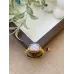 خاتم بحجر كريستال الذهبي الفاخر - تصميم عصري أنيق